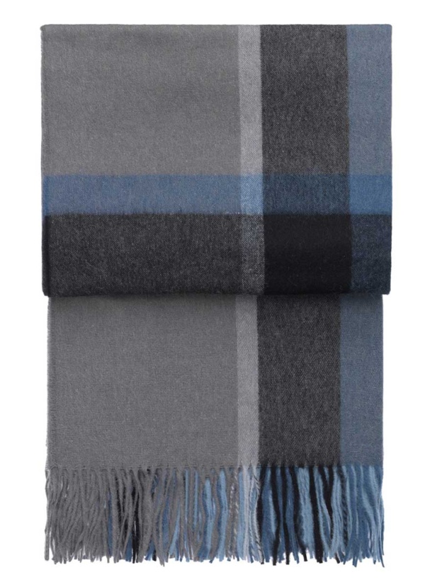 7068 MANHATTAN steel bluedusty ocean. Плед шерсть50% альпака, 40% овечья шерсть. ТМ Elvang, Дания
