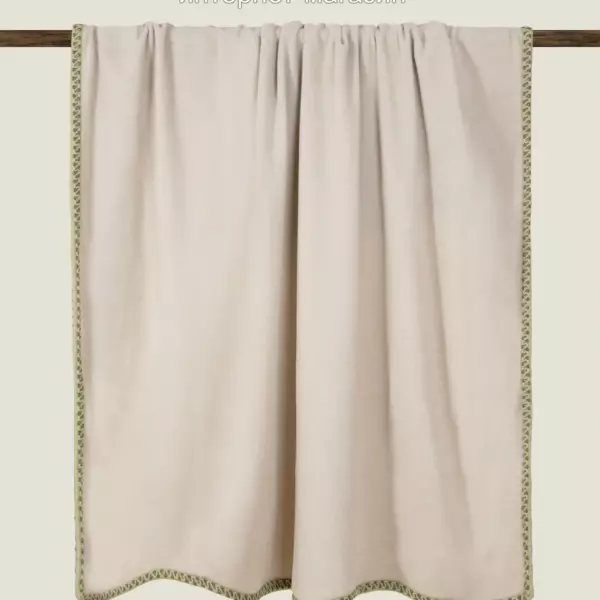 Frati SOFT BAMBOO NOCCIOLA с тесьмой Coco бежевый Плед Бамбук-Полиэстер Frati Home Италия ДОМАШНИЙ-ТЕКСТИЛЬ.COM интернет-магазин (